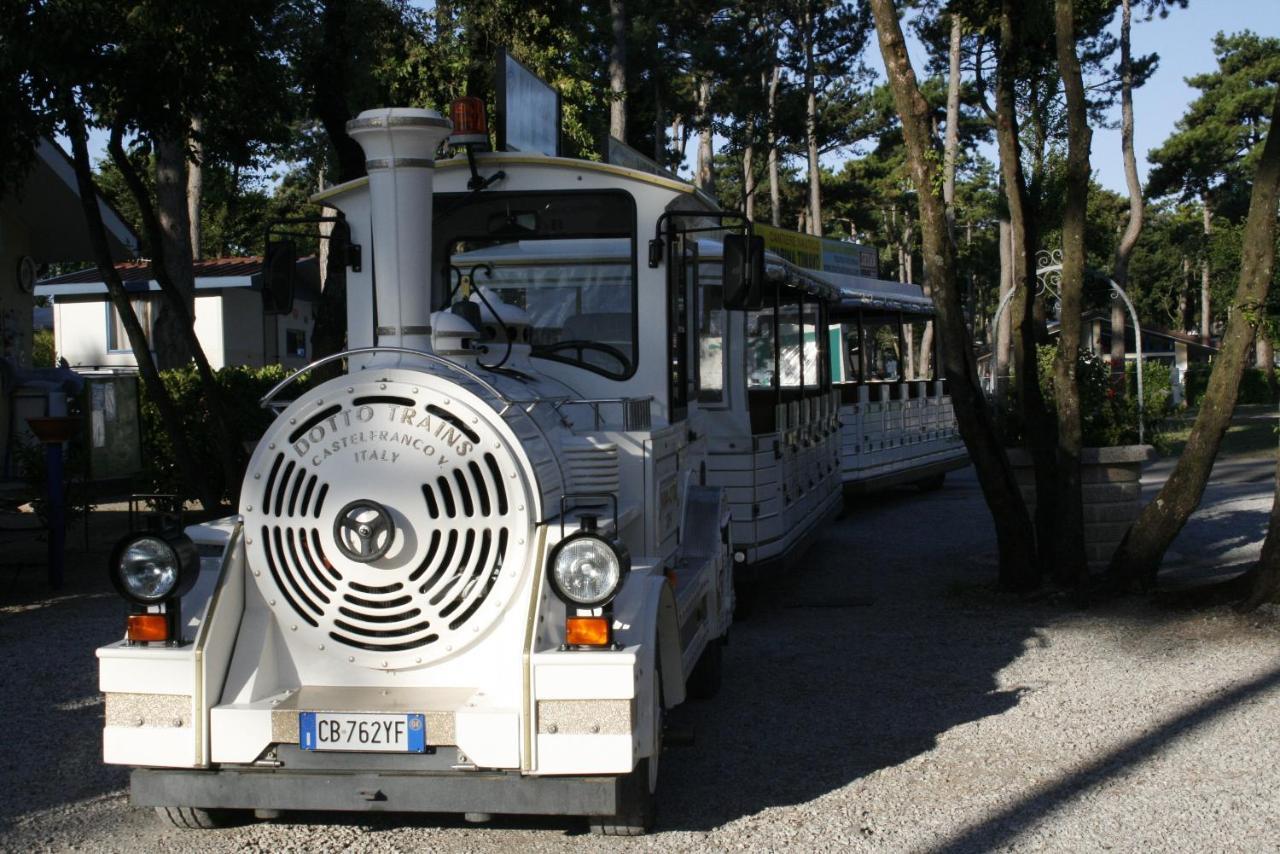 سيستيانا Camping Village Mare Pineta المظهر الخارجي الصورة